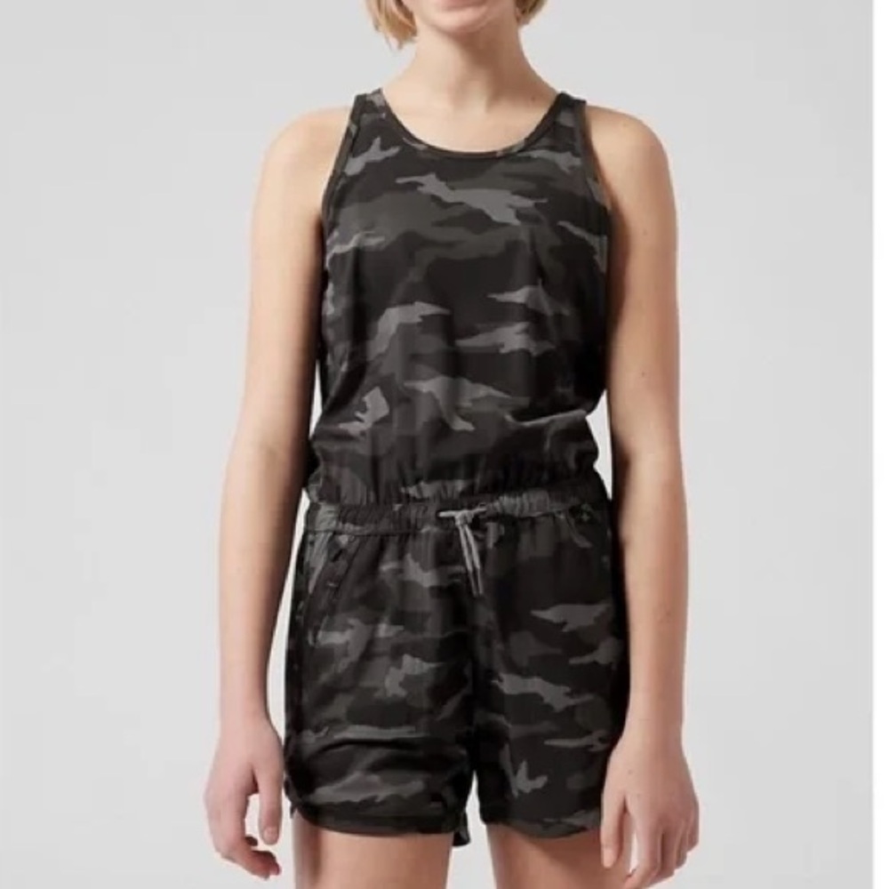 Athleta Girl On The Go Romper in Black Cammo
